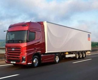 نقل عفش بريدة بواسطة عرب موورز ہب شاحنة حديثة لنقل الأثاث بأمان داخل بريدة وخارجها